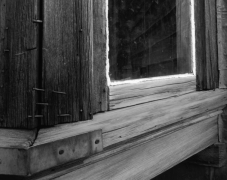 WINDOWSILL, BODIE 2006
